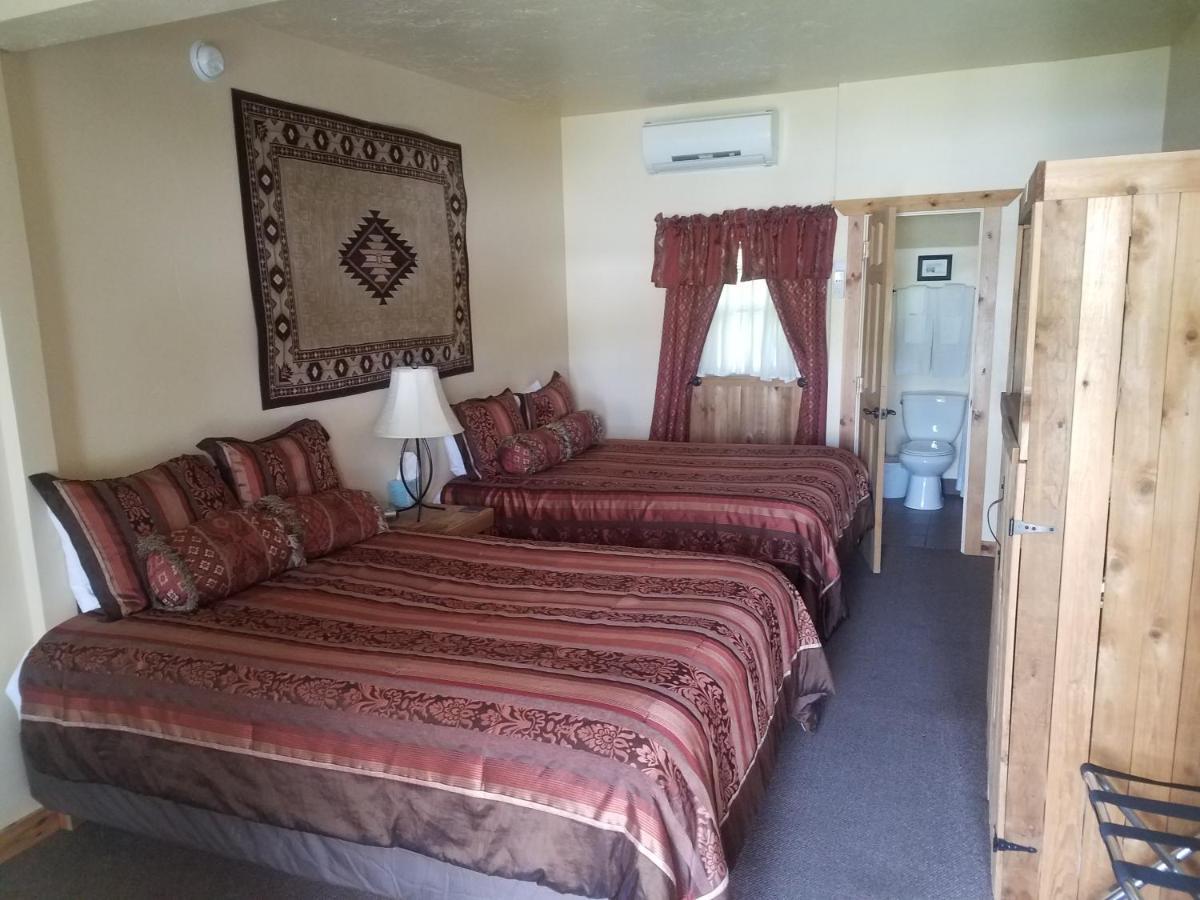 Alpaca Inn, The * Lava Hot Springs