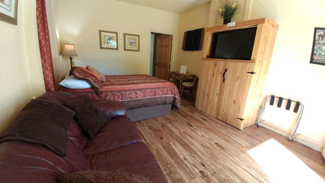 Alpaca Inn, The Hotel Lava Hot Springs