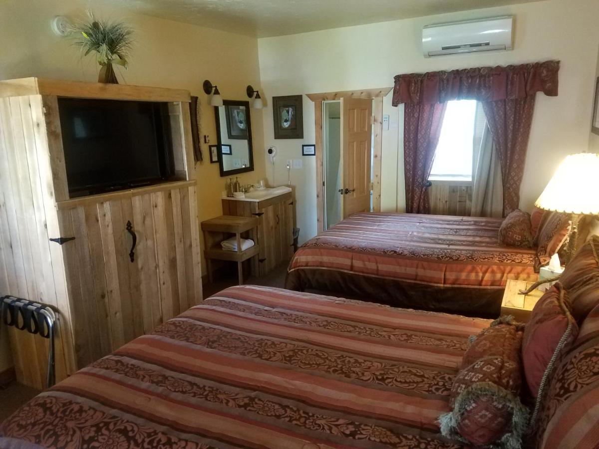 Alpaca Inn, The Hotel Lava Hot Springs